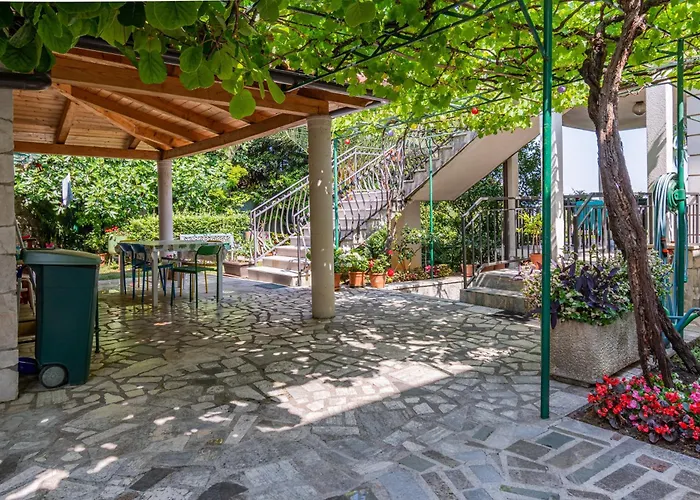 Lägenhet By The Sea Lovran, Opatija - 7837 *